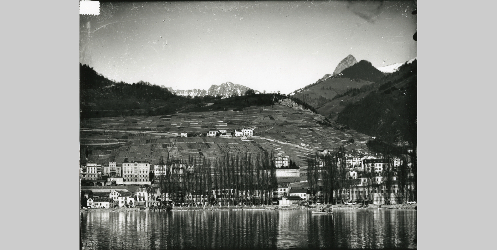 Rouvenaz - Place de la Rouvenaz_1888-1892_Archives de Montreux_Mtx-B-AM000078